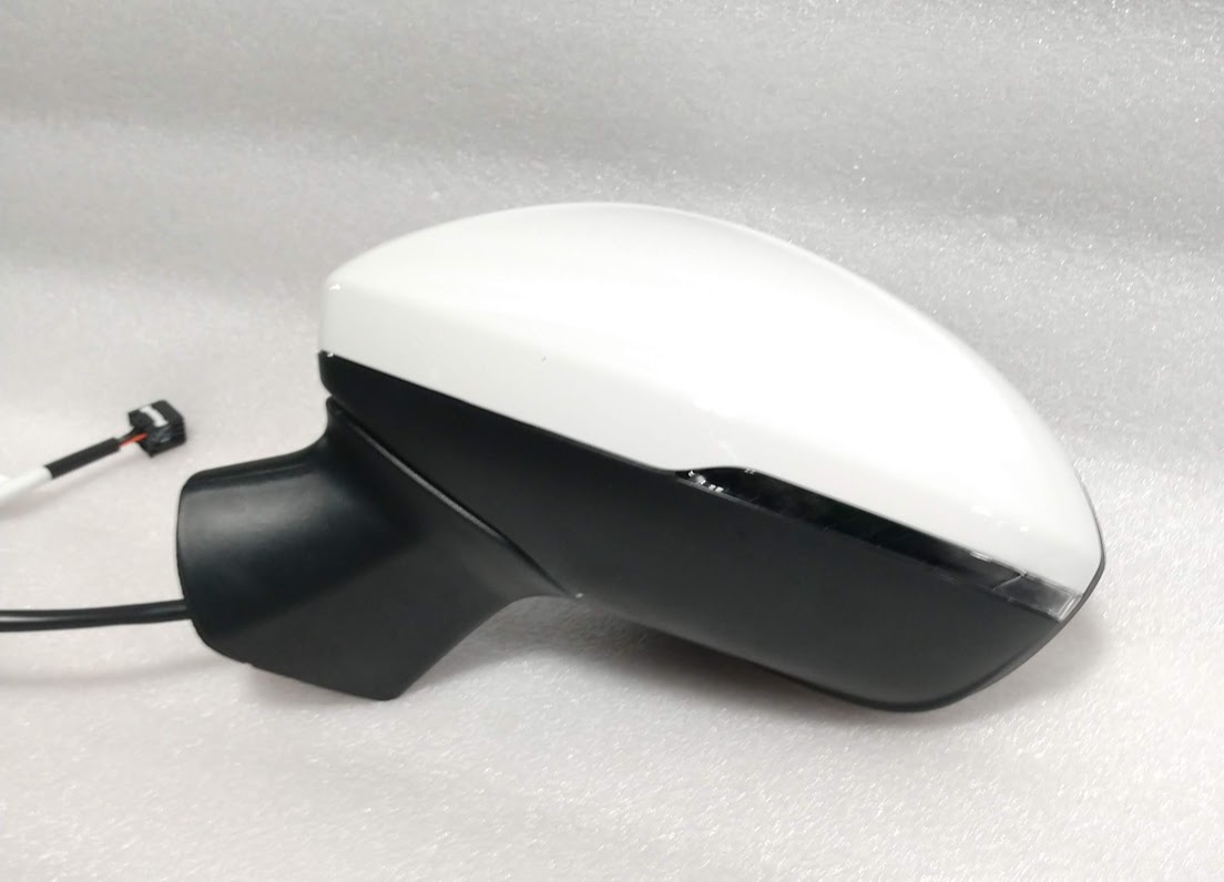 Cruze 2016+ LH driver side mirror with BSM White NEW