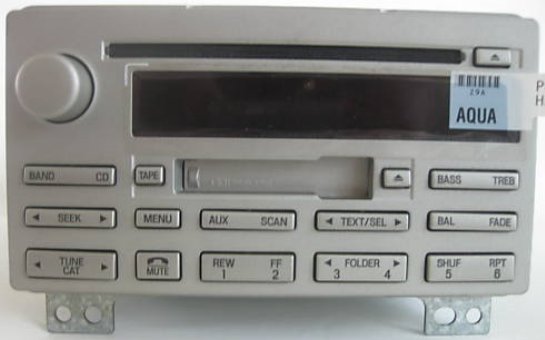 Navigator 2003-2006 CD Cassette MP3 radio 6L7T NEW