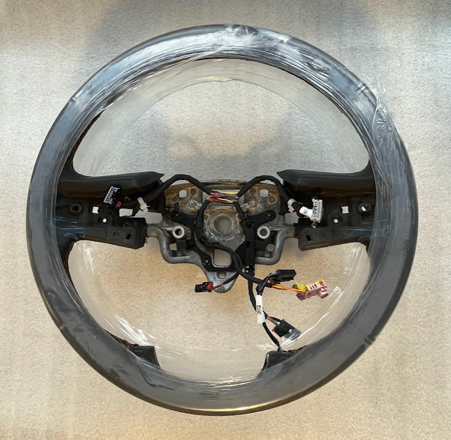 Sierra 2019+ steering wheel heated crash black leather bare tan