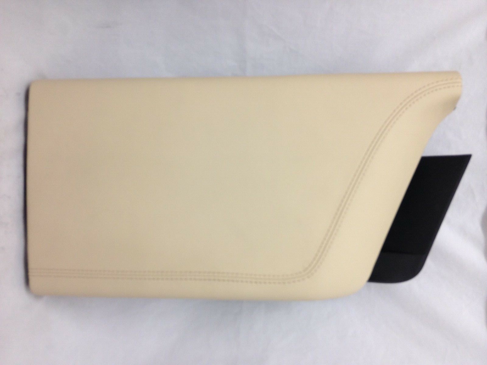 Cadillac CT6 2016+ center console leather lid +bin Cashmere NEW