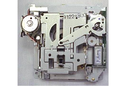 GM Delco radio Cassette Mechanism Shinwa 16245004 NEW