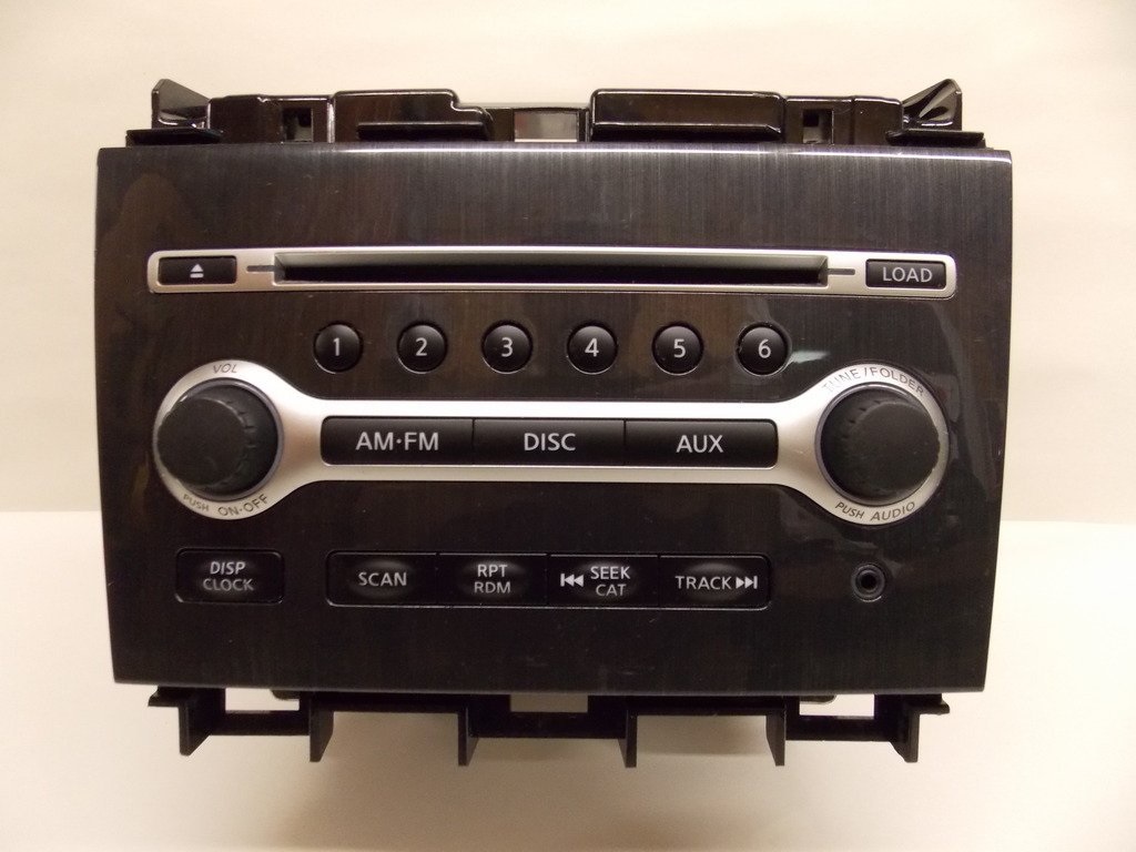 Maxima 2012-2014 MP3 CD6 SAT radio with Aux Input